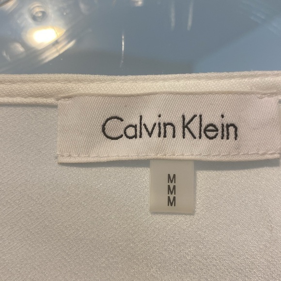 Calvin Klein size Medium top good condition - Picture 2 of 4